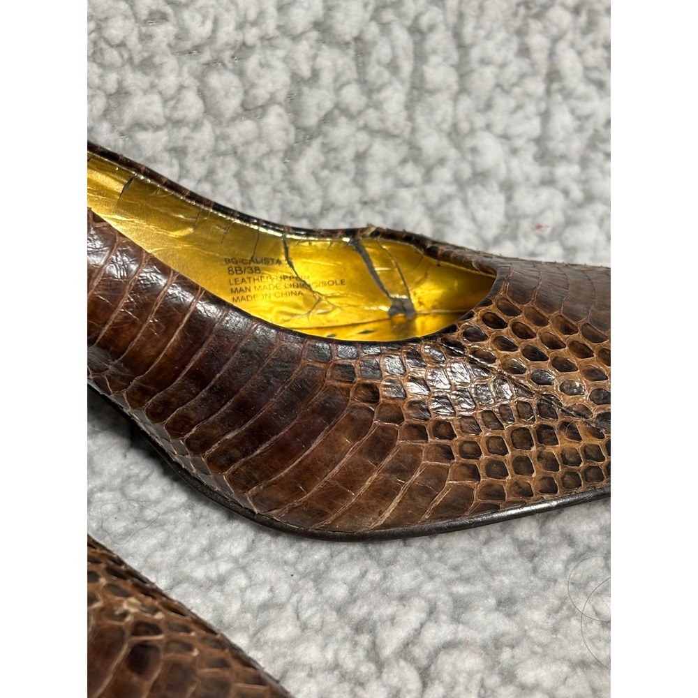 BCBGirls Calista Brown Snakeskin Embossed Leather Block Heel Pumps Size 8B 38 - Picture 4 of 8